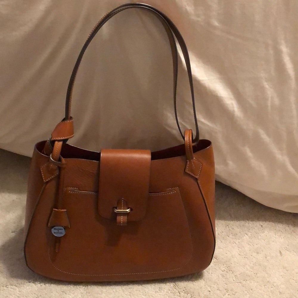 Dooney and Bourke Alto handbag.